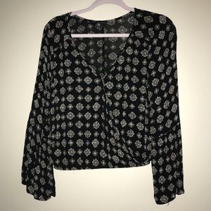 patterned long sleeve top